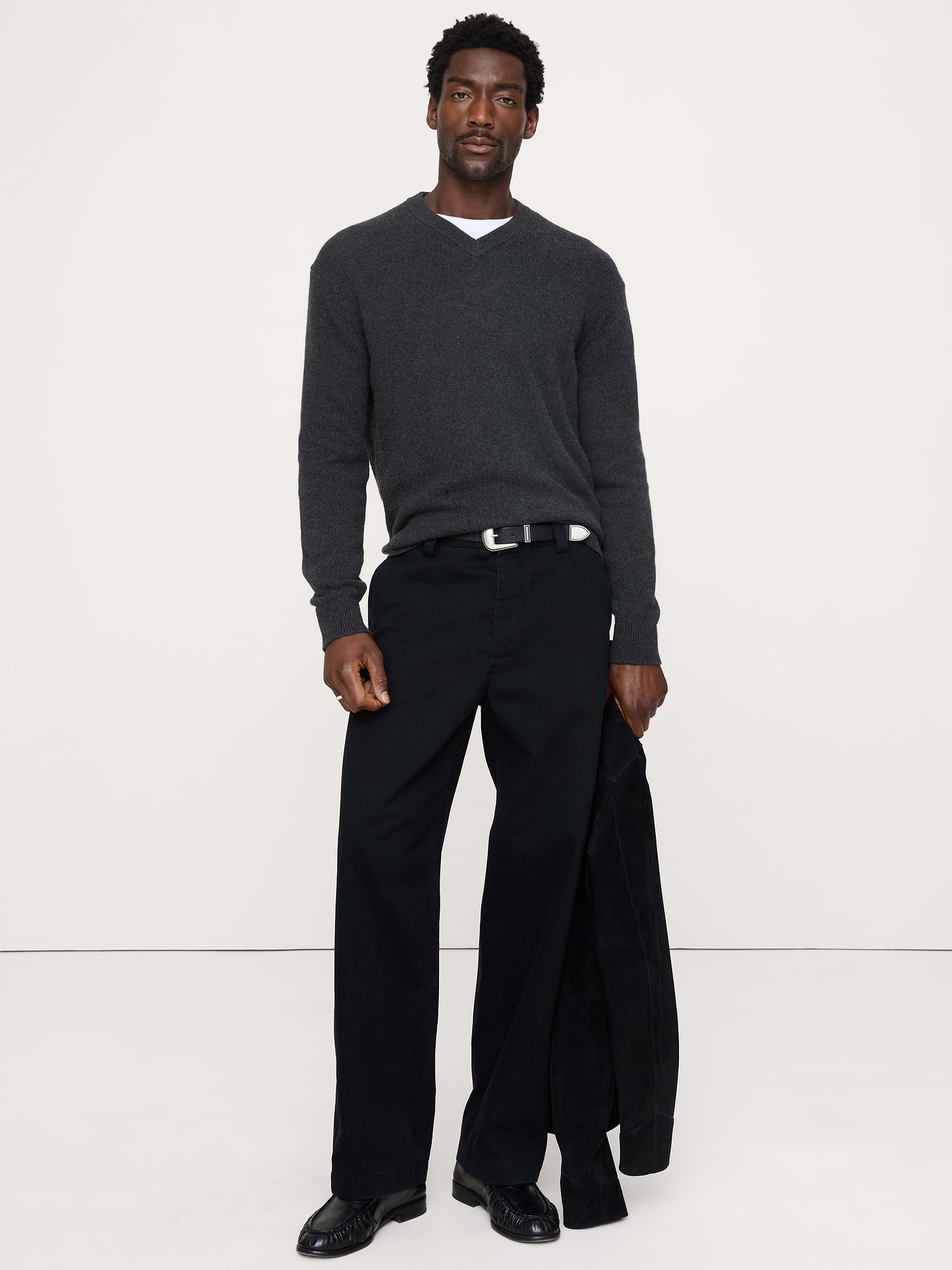 Image number 1 showing, Cotton-Cashmere V-Neck Sweater