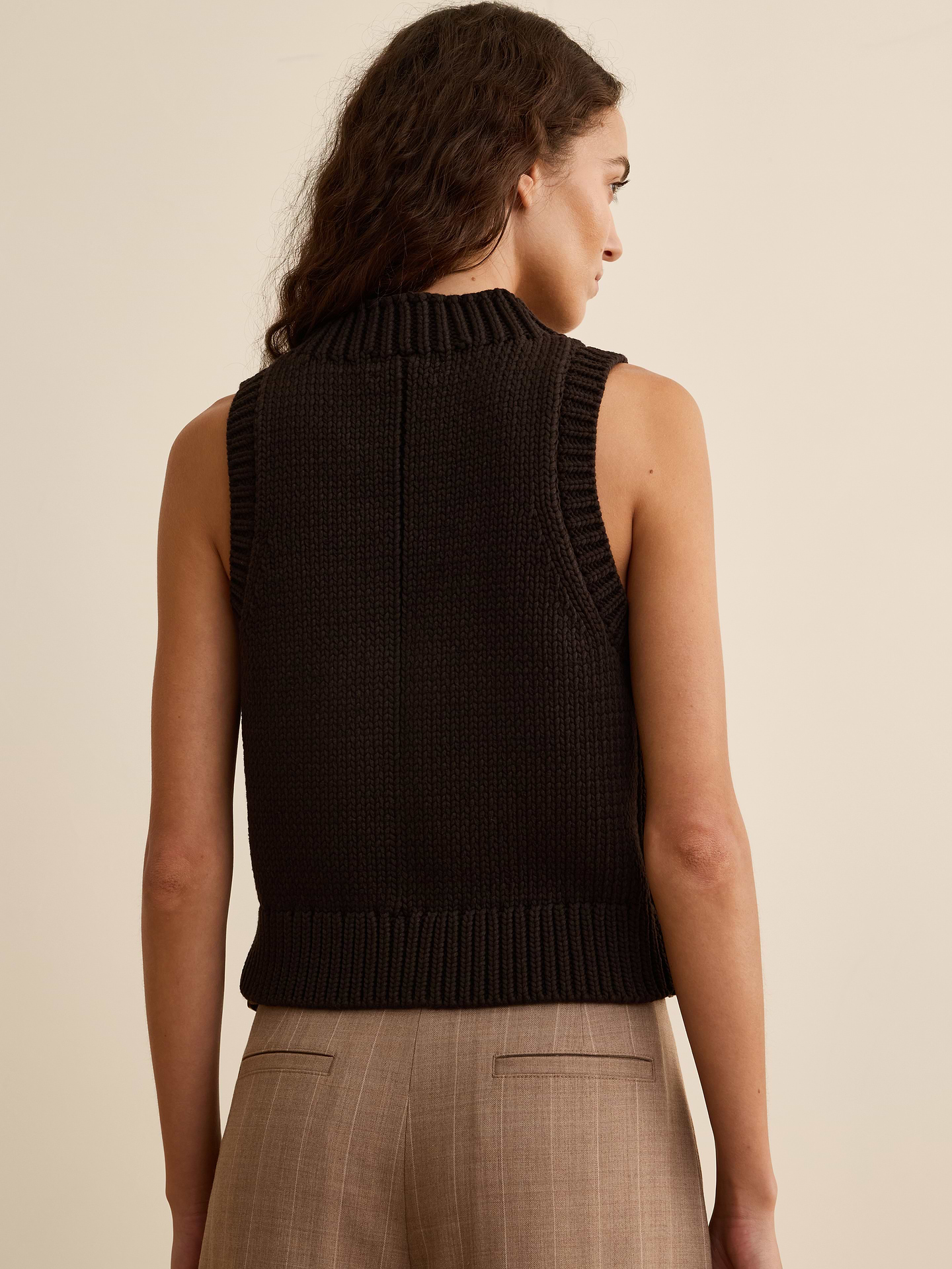 Image number 7 showing, Banana Republic x La Ligne | The Cropped Cotton Sweater Tank