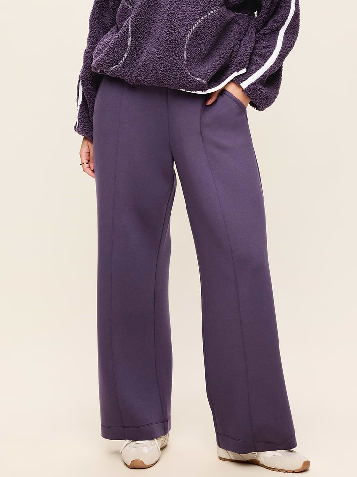 Image number 6 showing, High-Waisted Bounce Fleece Wide-Leg Sweatpants