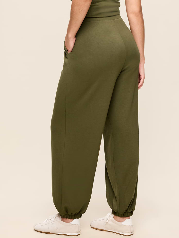 Image number 7 showing, Oversized Bounce Lite Bubble Jogger Sweatpants