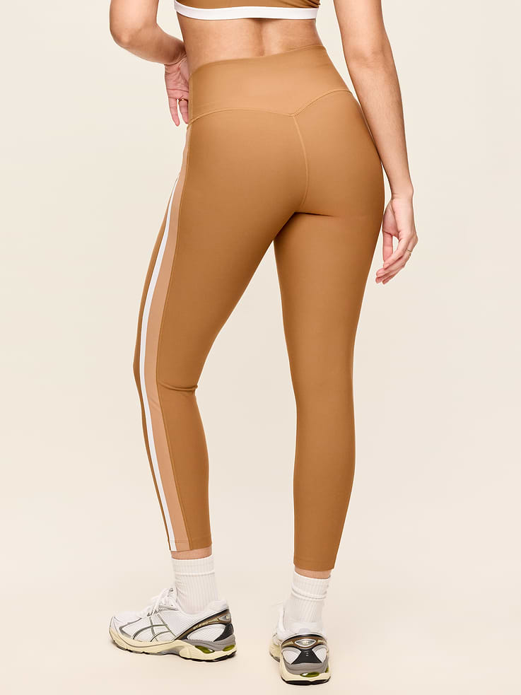 Image number 7 showing, High-Waisted PowerSoft Boundless 7/8 Pocket Leggings – No Front Seam
