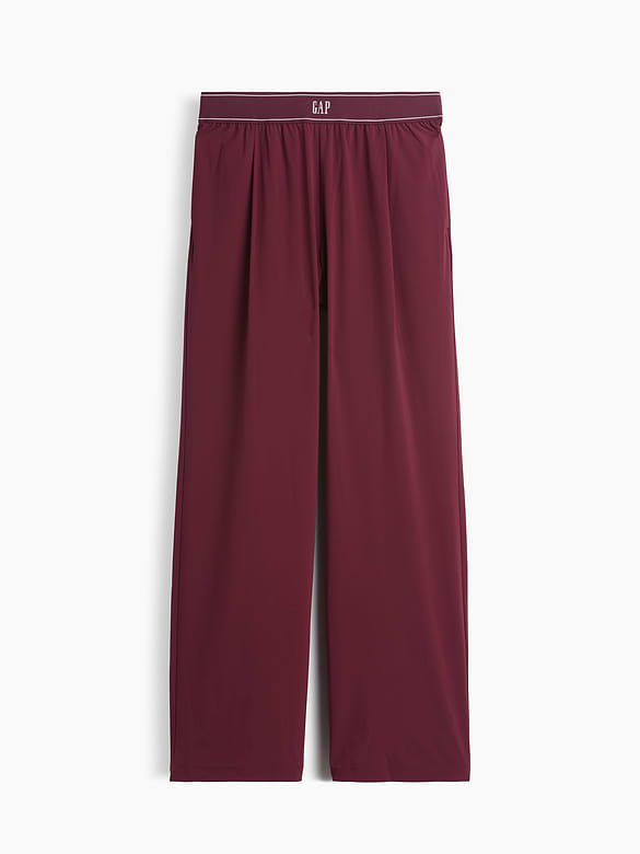 GapFit Pleated Easy Logo Pants