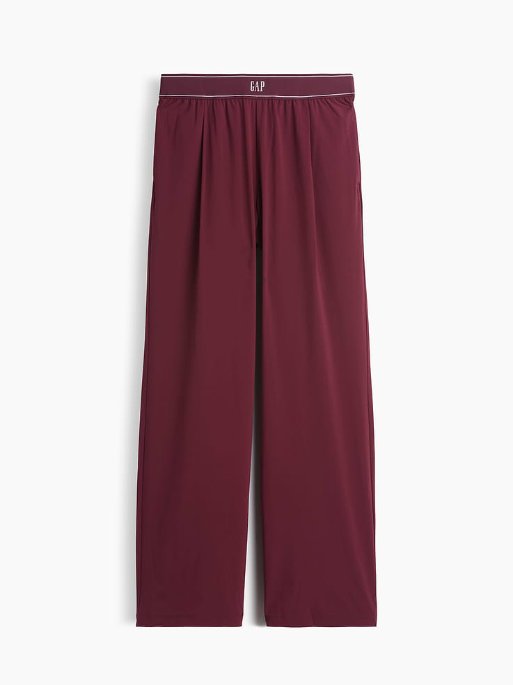 Image number 1 showing, GapFit Pleated Easy Logo Pants