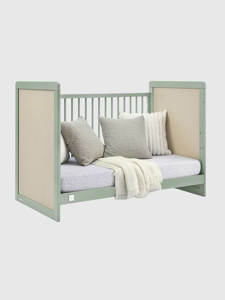 Image number 6 showing, babyGap Liam 4 in 1 Convertible Crib