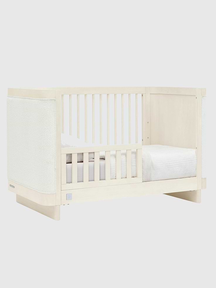 Image number 4 showing, babyGap Callie 4 in 1 Upholstered Crib