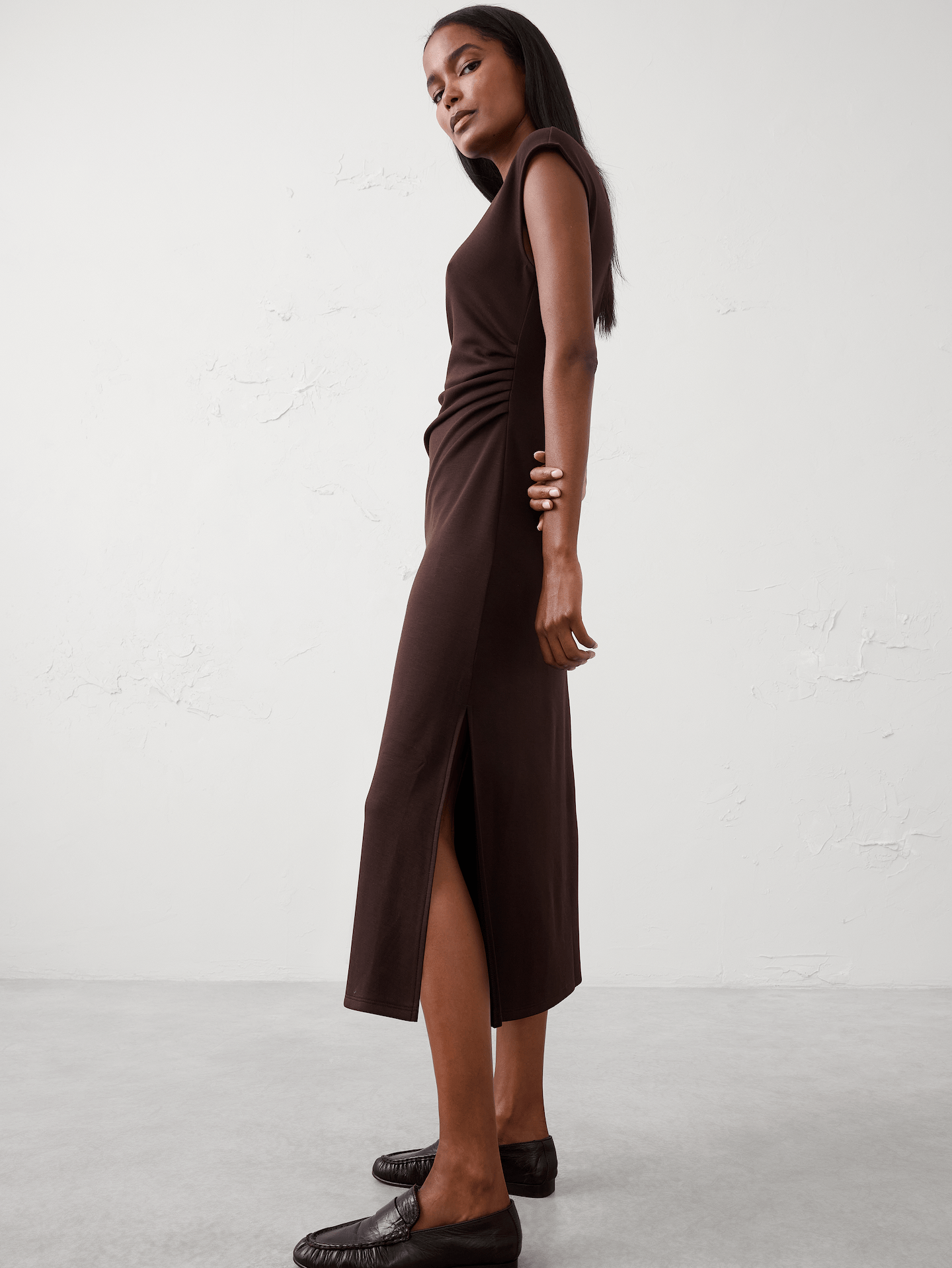 Image number 3 showing, Weekender Side-Shirred Midi Dress