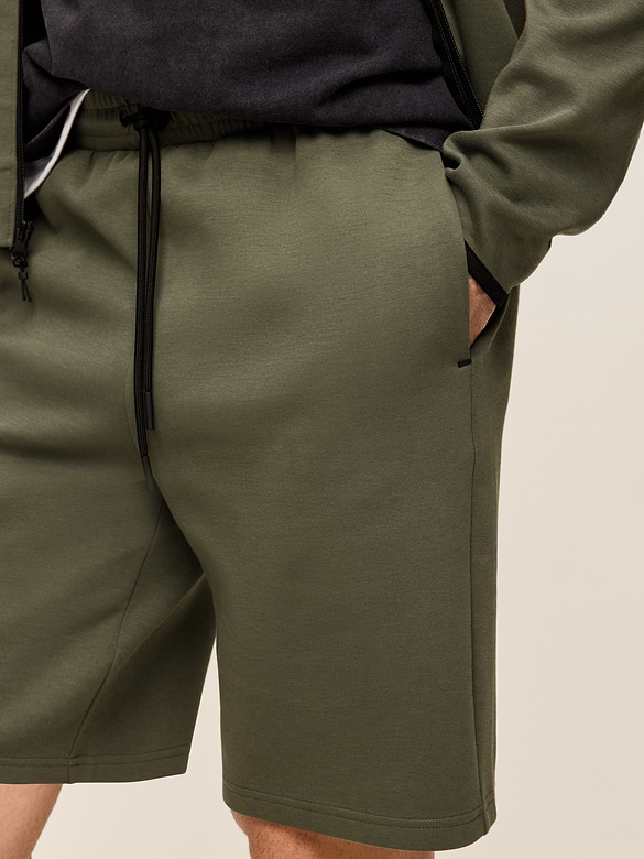 Dynamic Fleece 4.0 Shorts -- 8-inch inseam