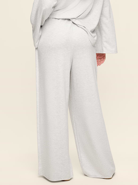 Pantalon fluide à jambe large et taille haute en molleton cocooning