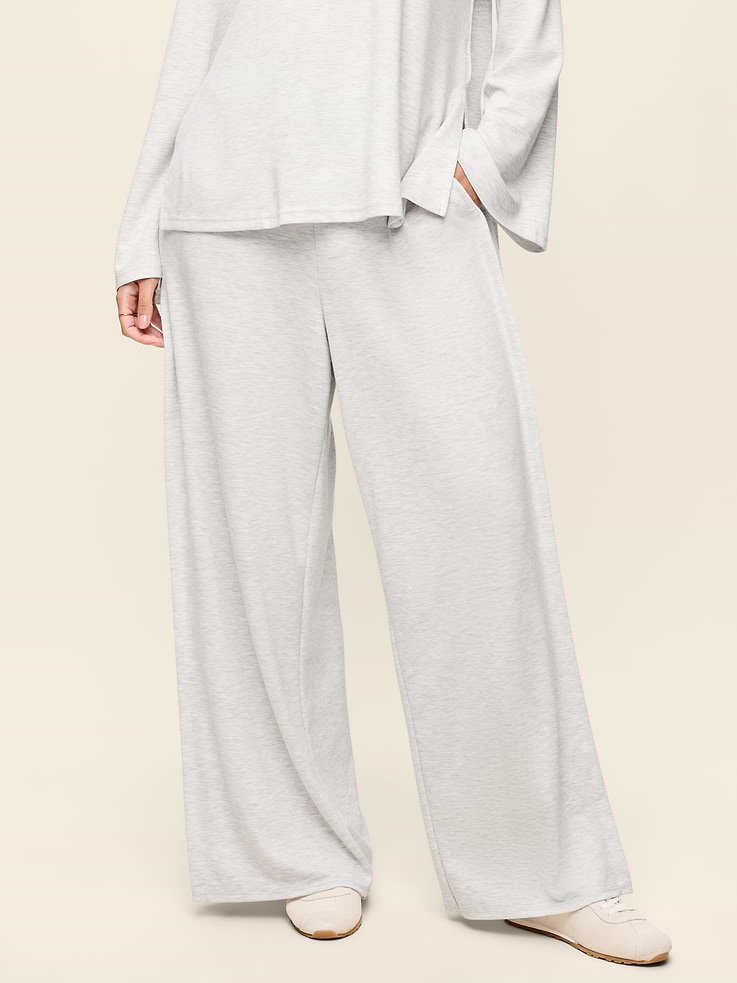 Image number 5 showing, High-Waisted Bounce Lite Drapey Wide-Leg Pleated Pants