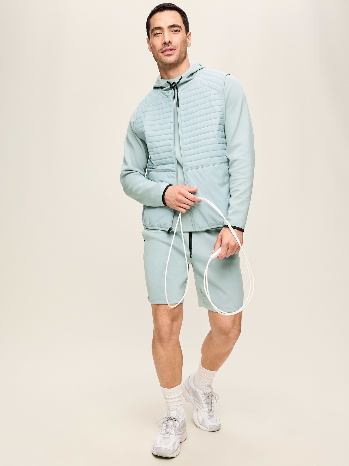 Image number 3 showing, Light-Padded USB Vest