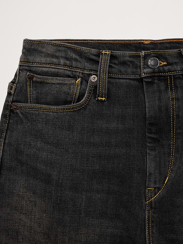 Ultra High-Rise Flare Jean