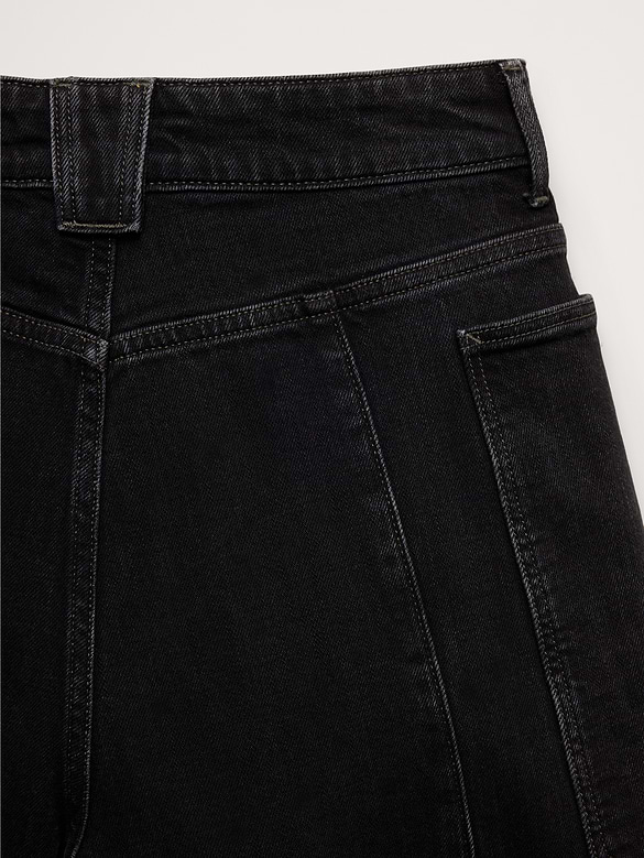 Ultra High-Rise Barrel Jean