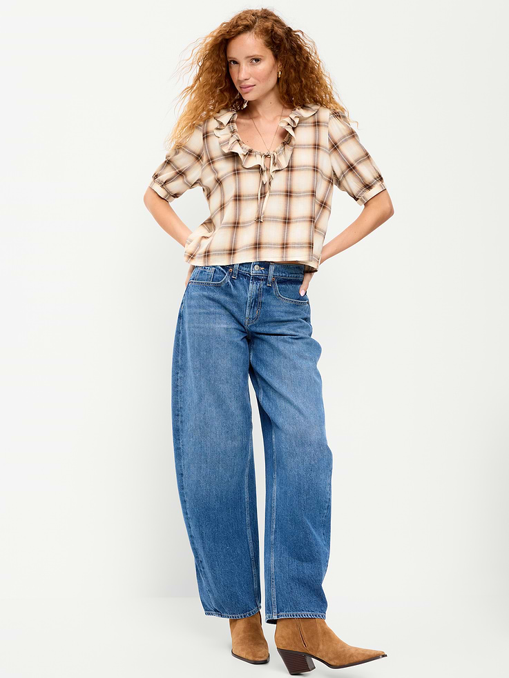 Image number 3 showing, Ruffle Collar Tie-Front Top