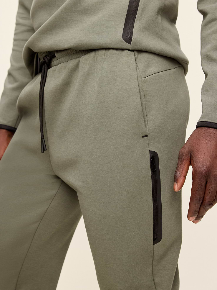 Image number 5 showing, Dynamic Fleece 4.0 Joggers