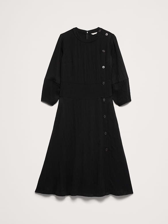 Robe mi-longue boutonnée en sergé fluide