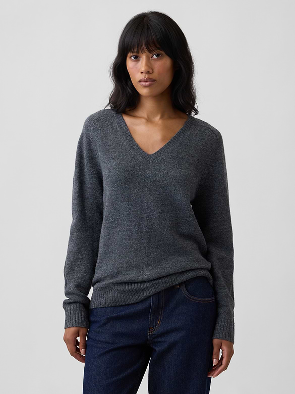 Relaxed Lightweight V-Neck Sweater
