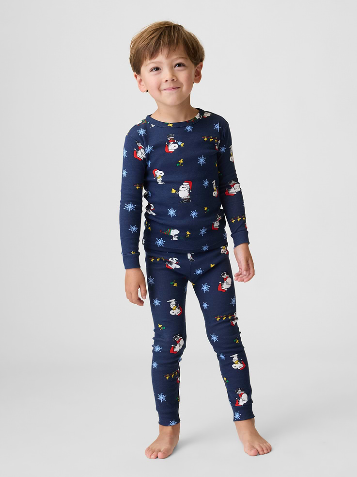 Image number 1 showing, Kids & babyGap Peanuts X-Mas Print PJ Set