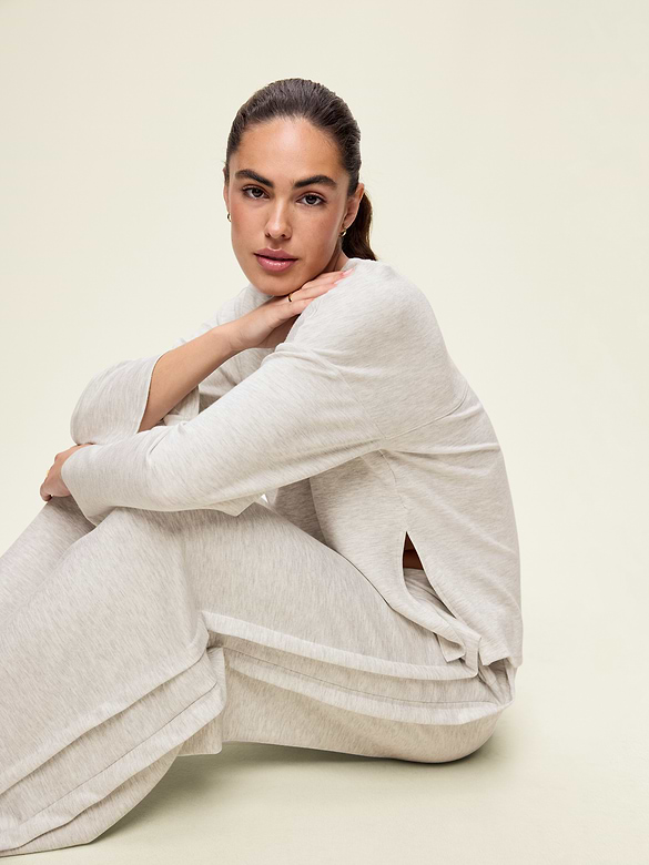 Bounce Lite Oversized Bell-Sleeve Tunic