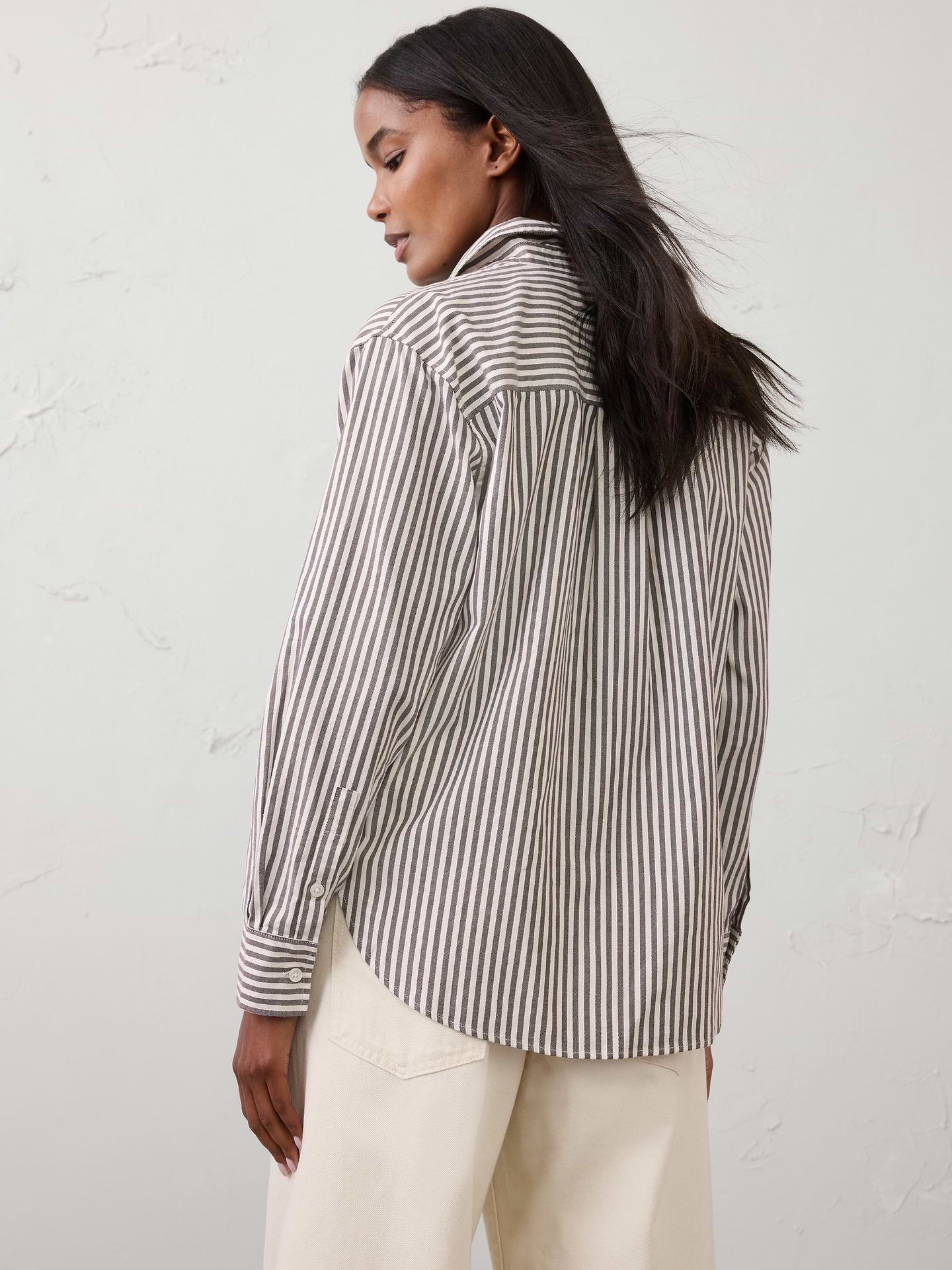Image number 2 showing, The Perfect Oxford Shirt
