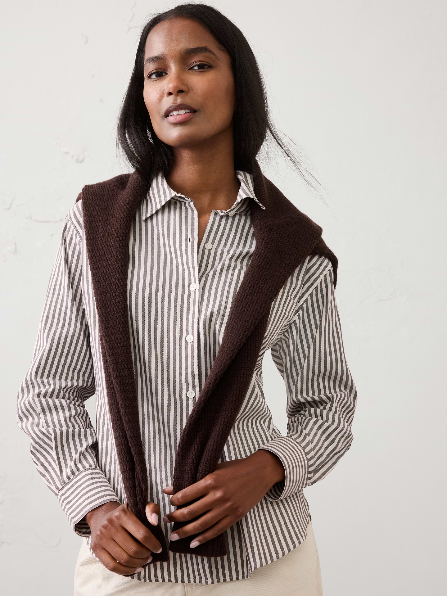 Image number 3 showing, The Perfect Oxford Shirt