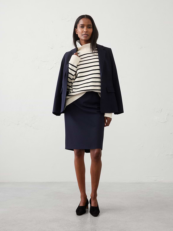 Grasim Knee-Length Skirt