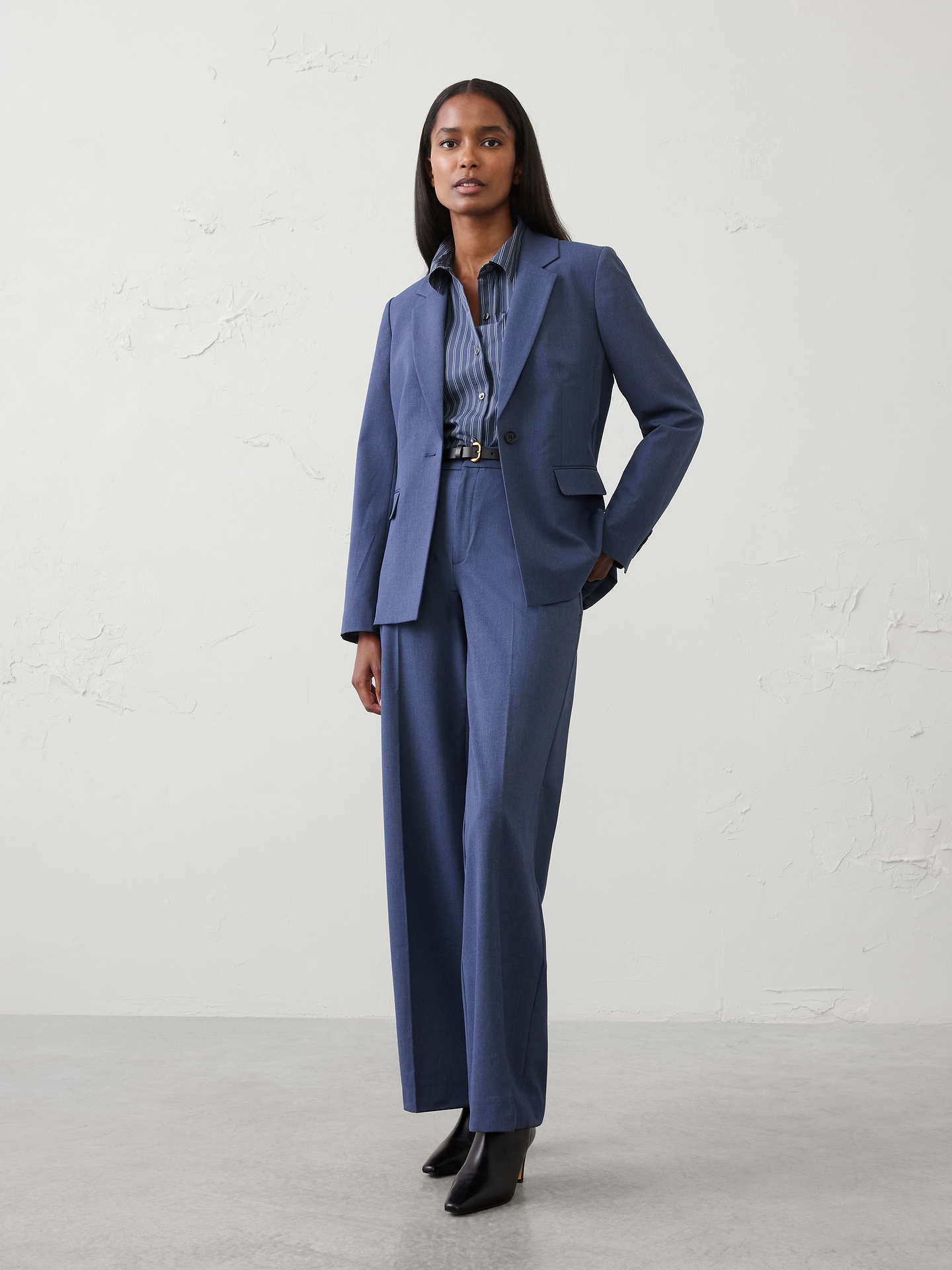 Image number 1 showing, Wide-Leg High-Rise Sculpted Trouser