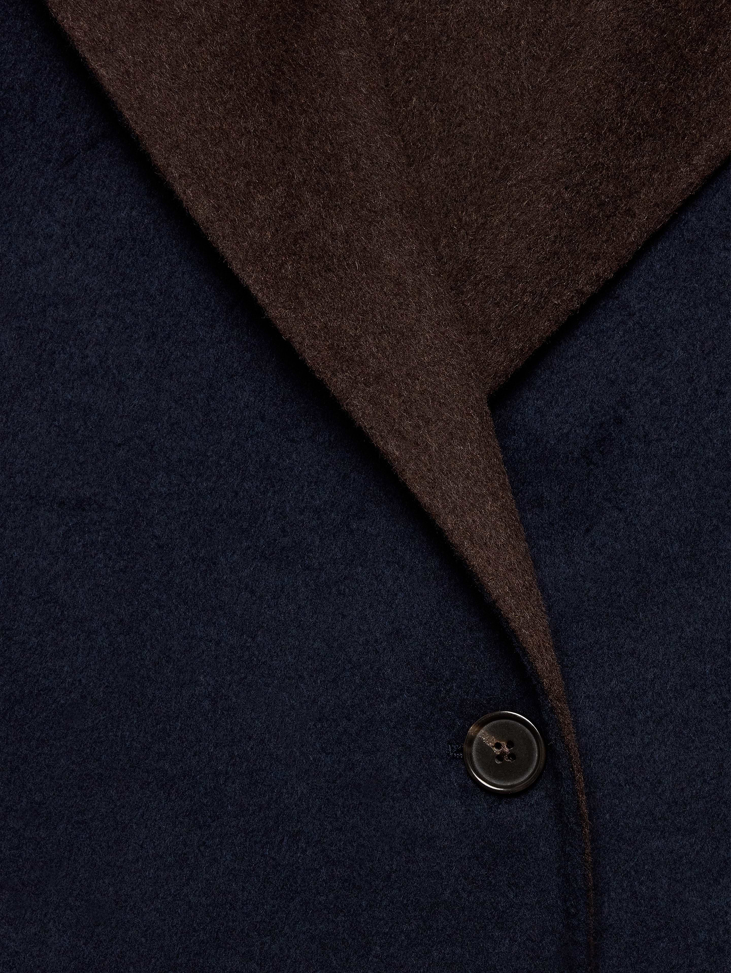 L'image numéro 7 présente Manteau en tissu double face