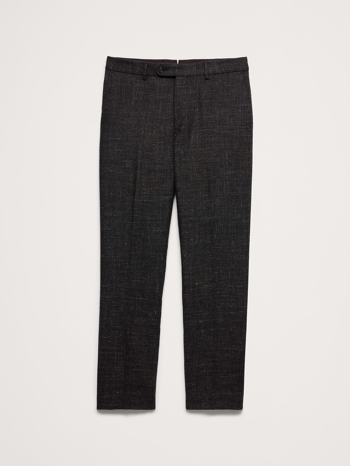 L'image numéro 6 présente Pantalon de complet à coupe étroite raffinée en tweed italien