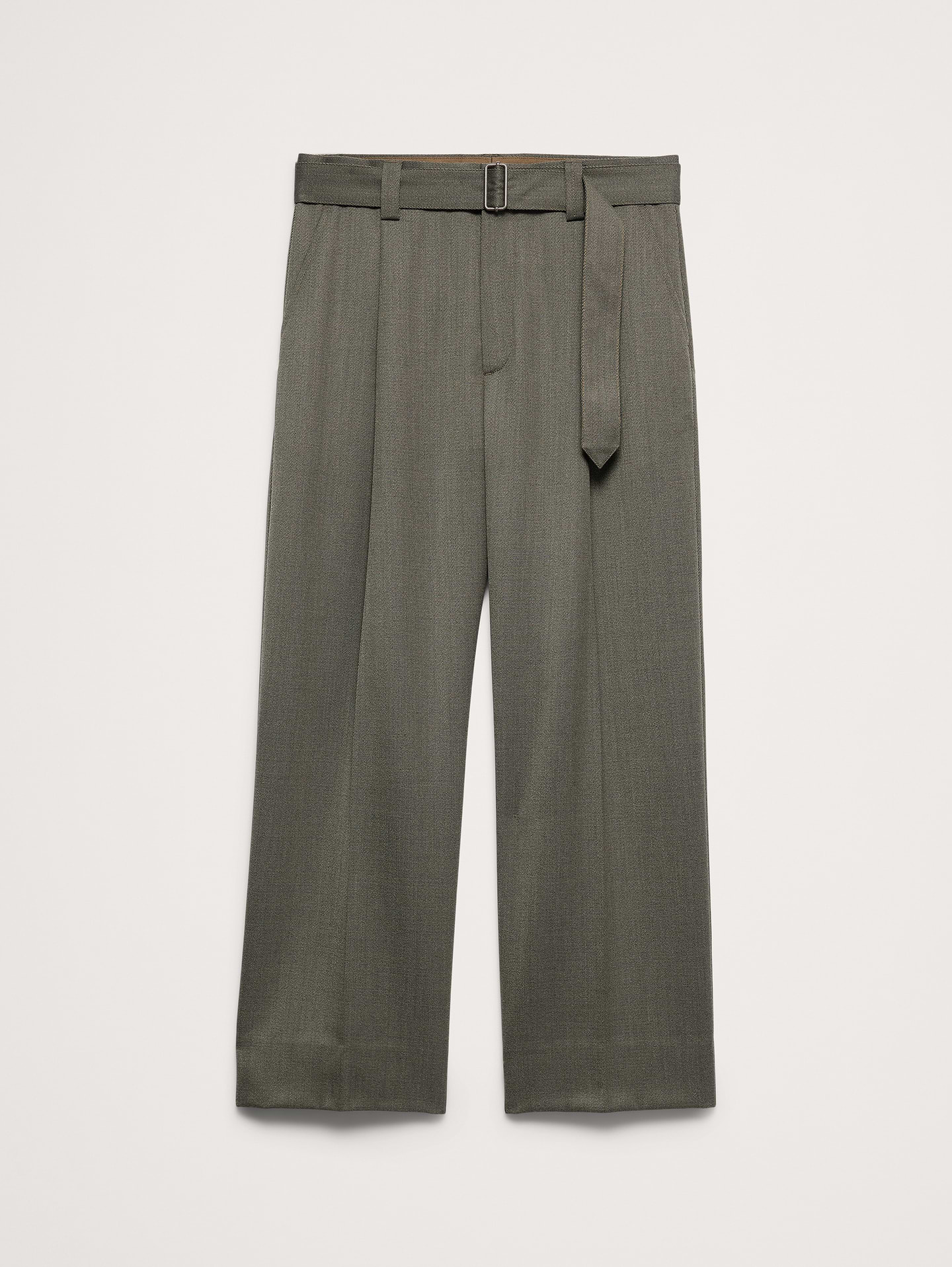 L'image numéro 7 présente Pantalon habillé à coupe ample en sergé avec ceinture