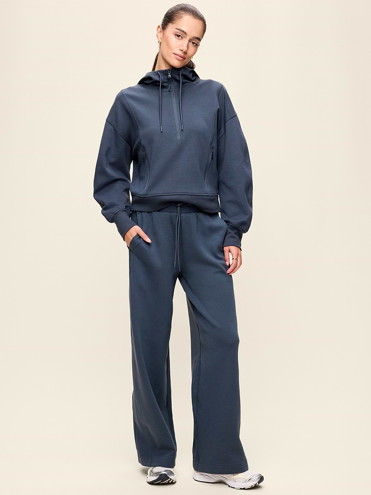Image number 2 showing, Extra High-Waisted Dynamic Fleece Wide-Leg Sweatpants