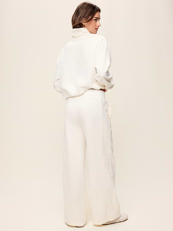 Extra High-Waisted Performance Fleece Wide-Leg Sweatpants