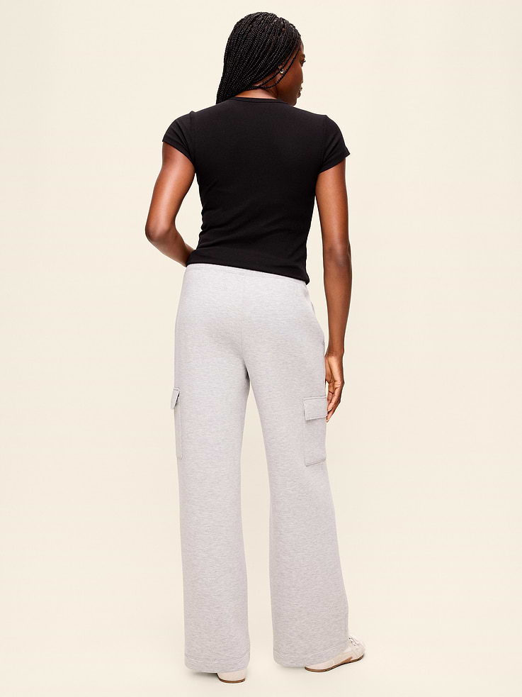 Image number 3 showing, High-Waisted Bounce Fleece Wide-Leg Cargo Sweatpants