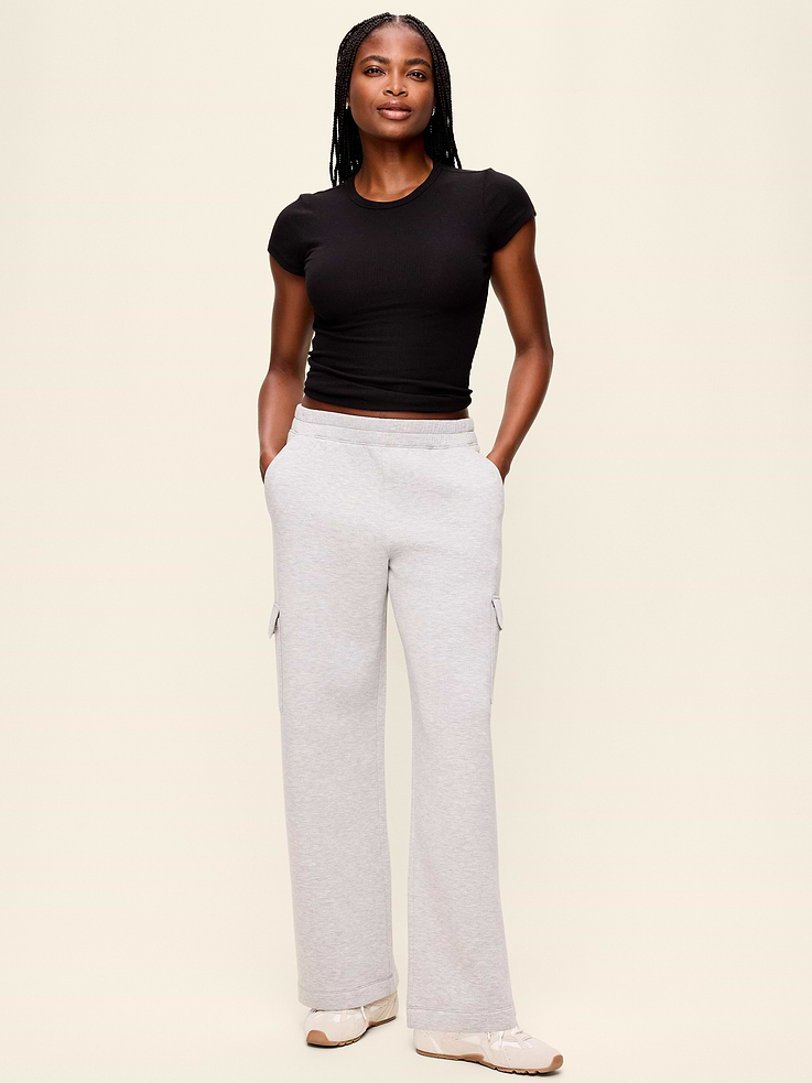 Image number 2 showing, High-Waisted Bounce Fleece Wide-Leg Cargo Sweatpants