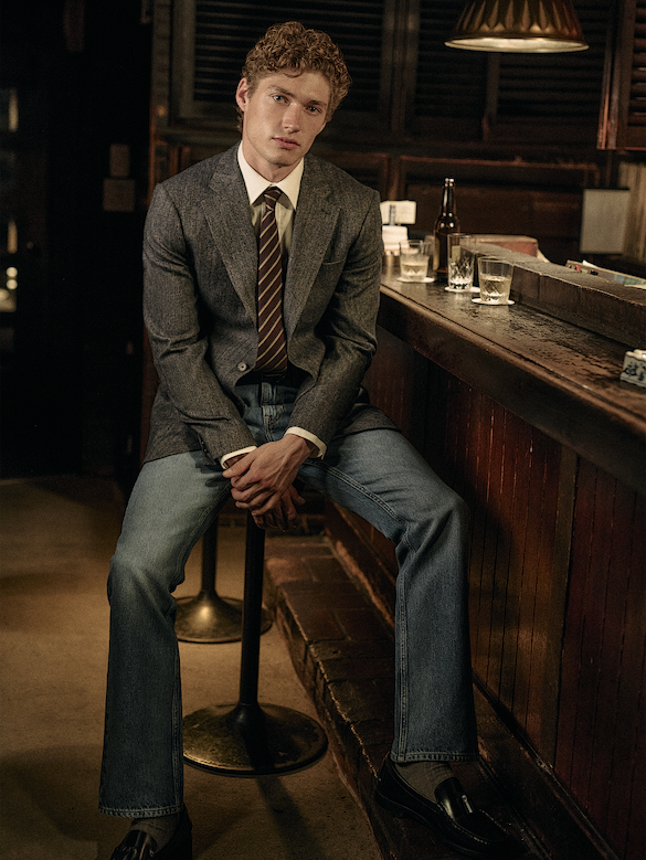 Tailored Slim Italian Herringbone Suit Jacket