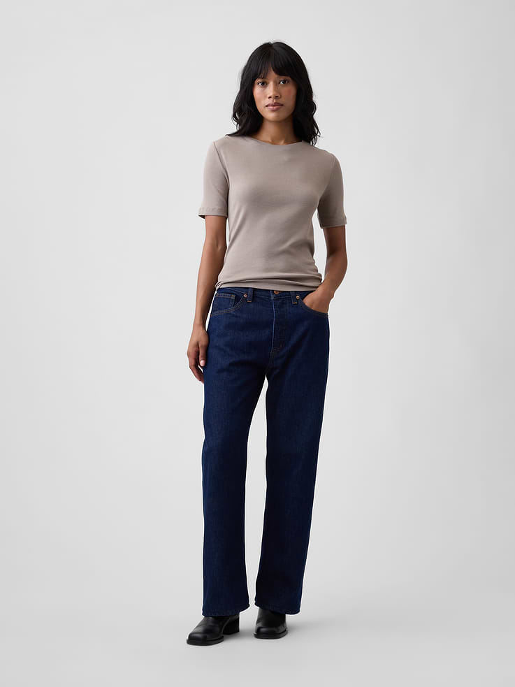 Image 3 of 5, Modern Ribbed Crewneck T-Shirt