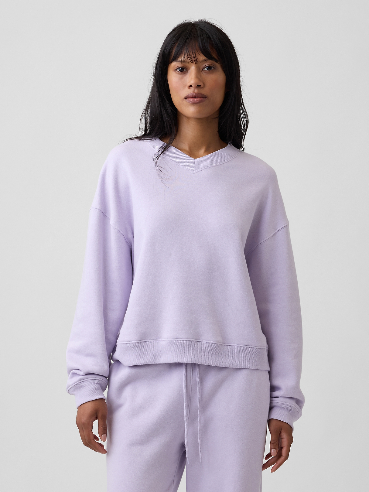 Oversized Wedge V-Neck Sweatshirt | Gap Factory