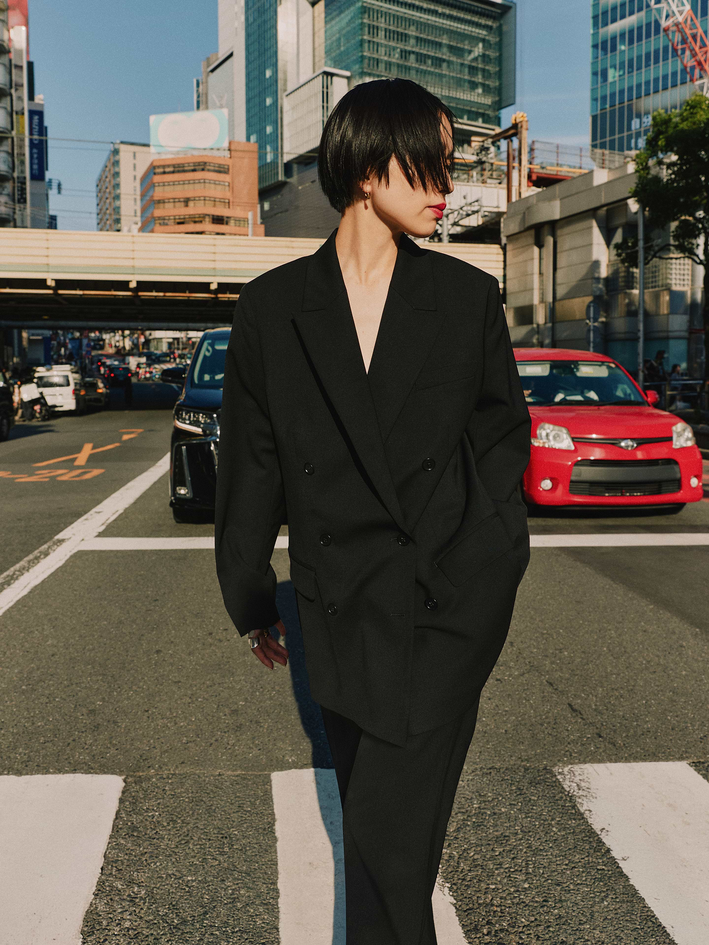 Image number 7 showing, Relaxed Italian Lightweight Wool Blazer