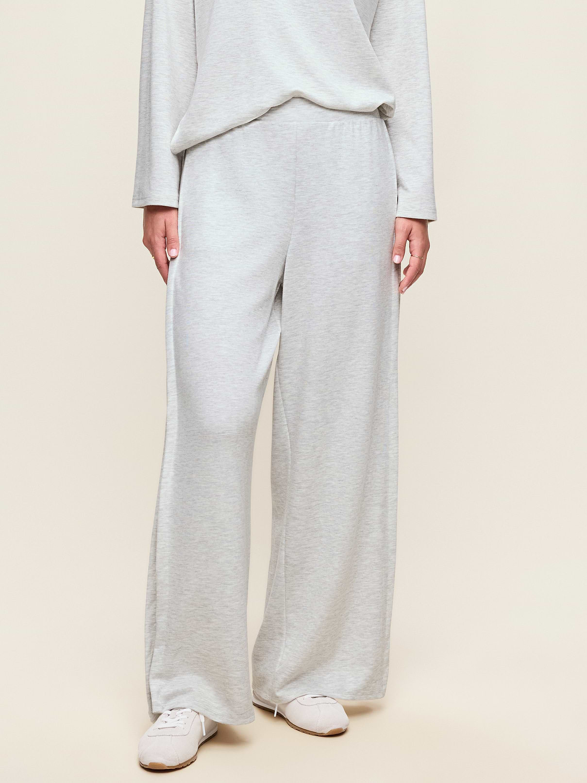 High-Waisted Bounce Lite Drapey Wide-Leg Pleated Pants