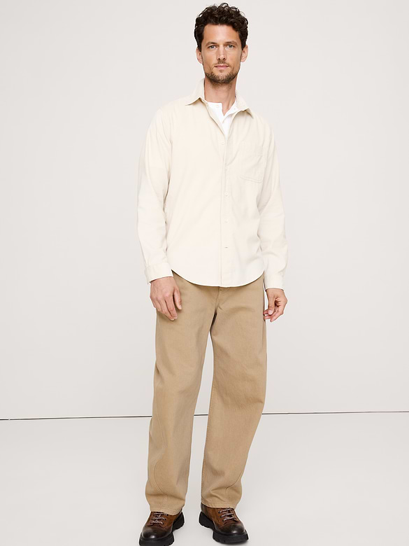 Chemise standard en velours côtelé léger