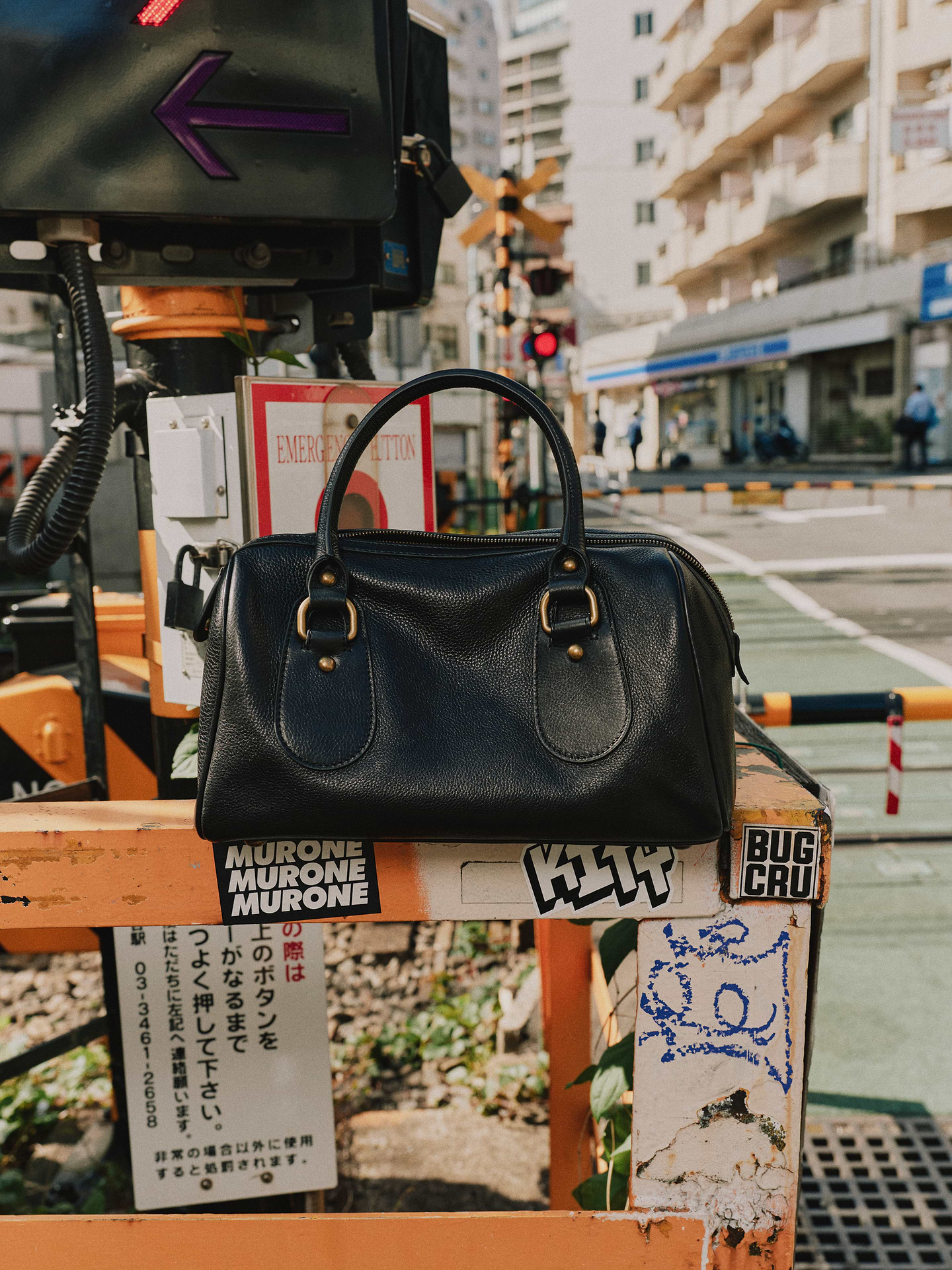 L'image numéro 7 présente Sac classique en cuir