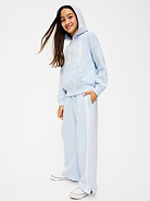 L'image numéro 4 présente Pantalon en coton ouaté rétro à coupe très généreuse à jambe large pour fille