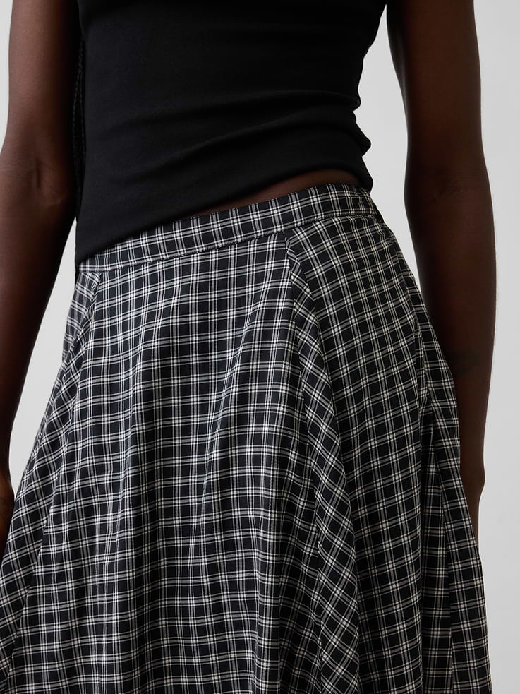 Image number 4 showing, Plaid Maxi Handkerchief Skirt