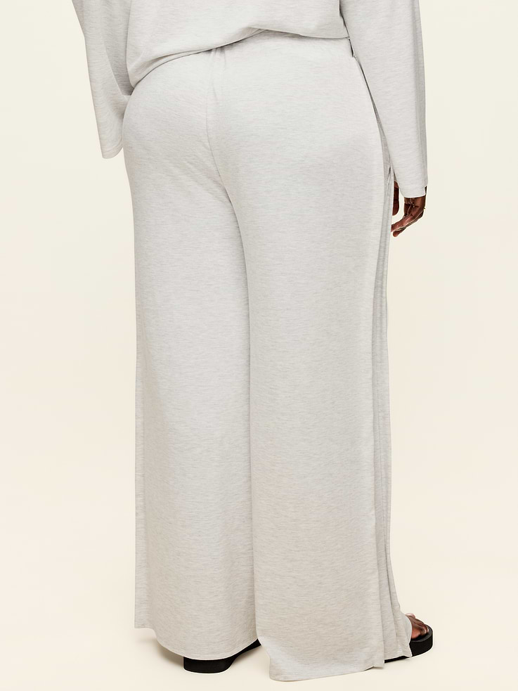Image number 7 showing, High-Waisted Bounce Lite Drapey Wide-Leg Pleated Pants