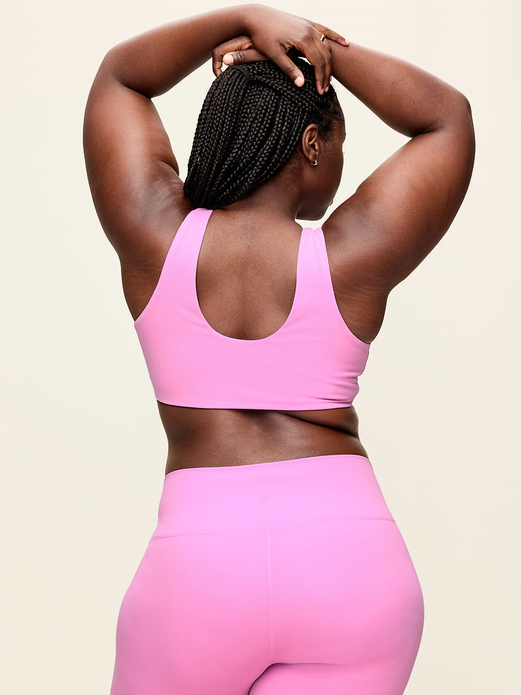 Image 8 of 9, Light Support StudioSmooth Twist-Front Sports Bra