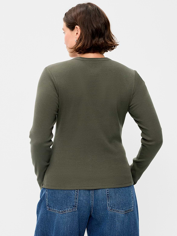 Snug Long-Sleeve T-Shirt