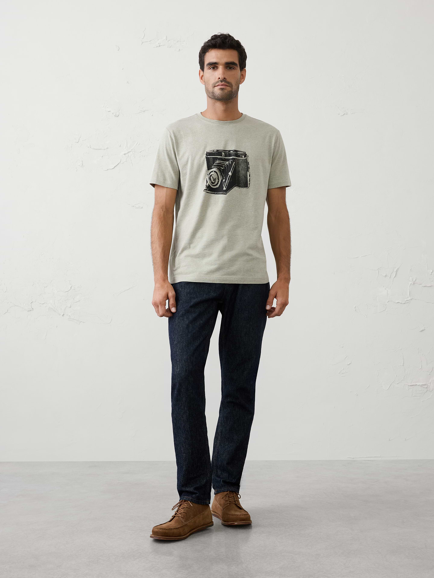 Image number 1 showing, Graphic T-Shirt