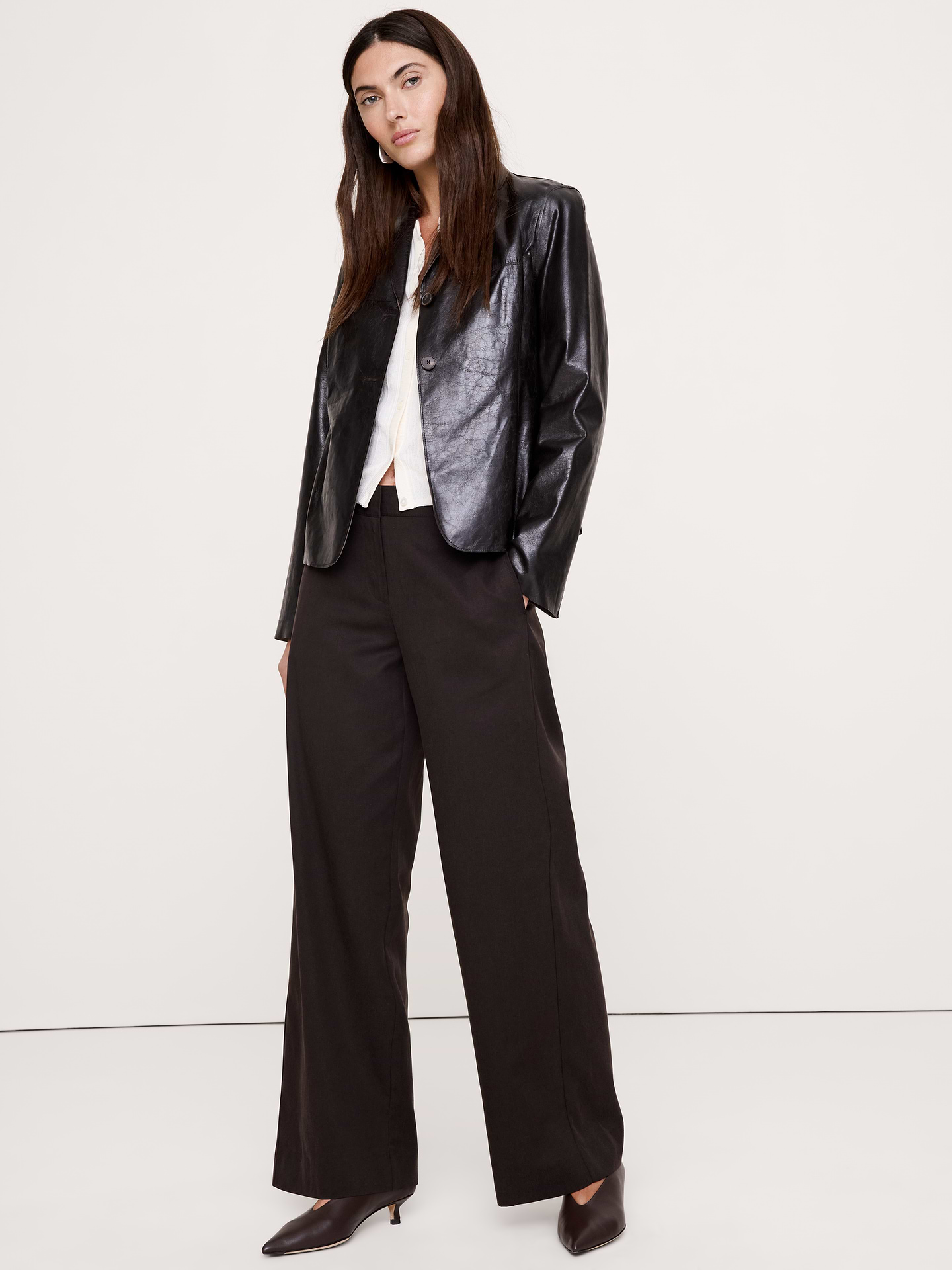 L'image numéro 1 présente Le pantalon à jambe large de tous les jours