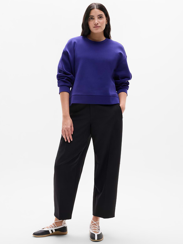 Form Knit Crew Sweatshirt