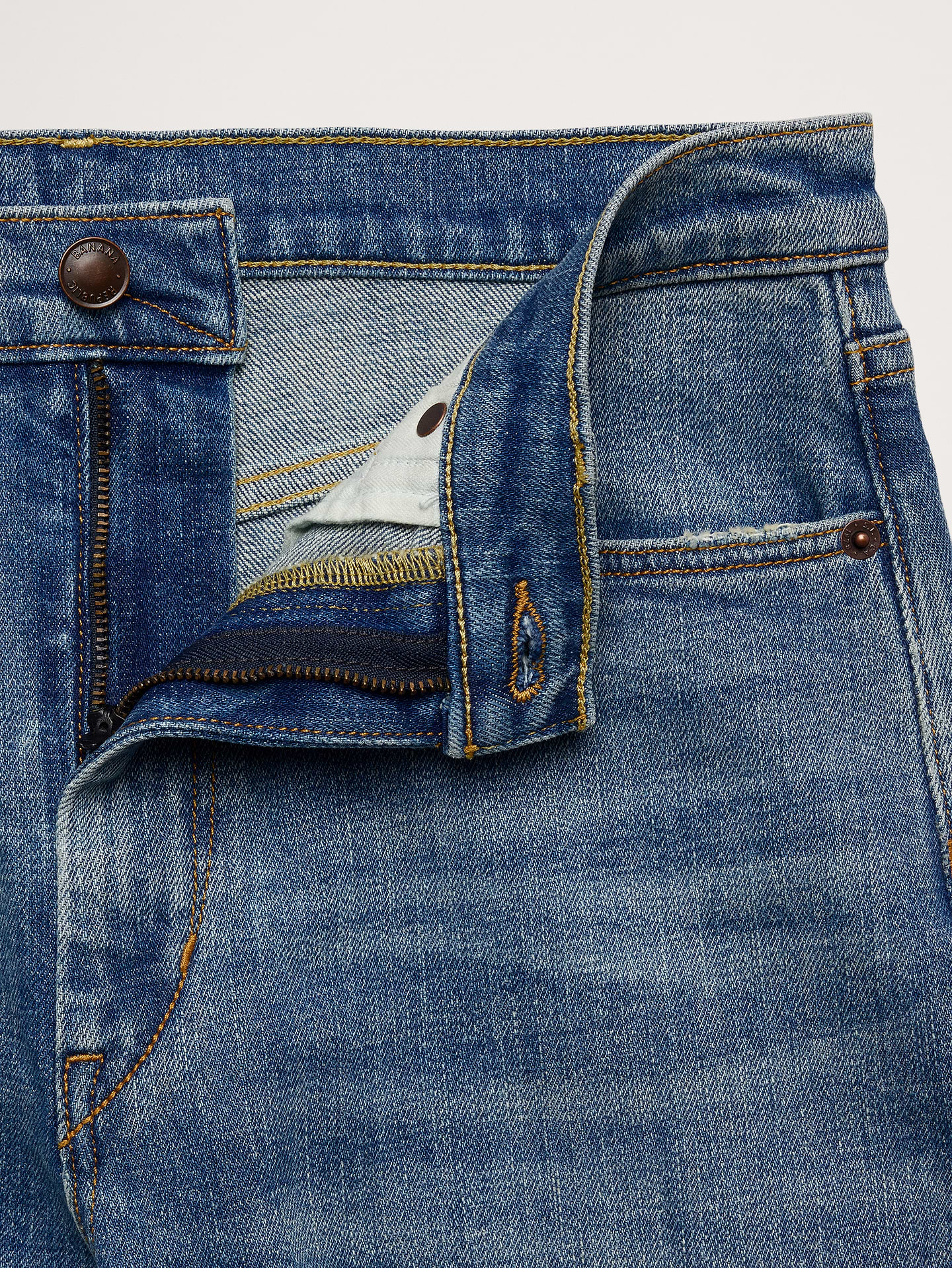 Image number 6 showing, High-Rise Relaxed Wide-Leg Jean