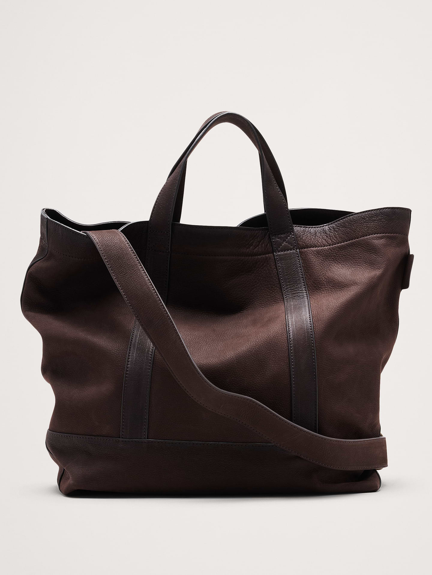 L'image numéro 1 présente Fourre-tout en cuir nubuck